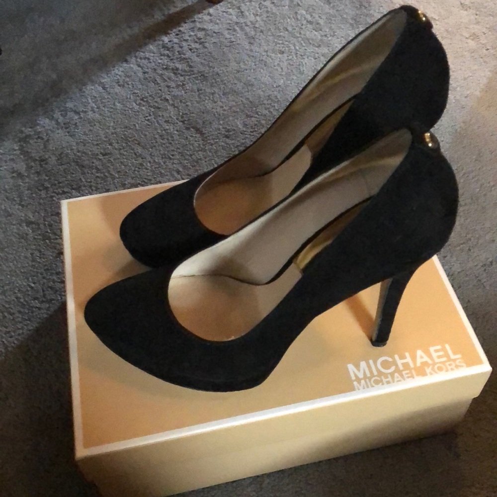 MICHAEL Michael Kors suede pumps.